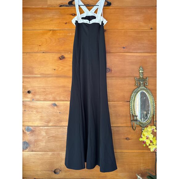 Lulus Luxurious Outlook Black and White Bow Mermaid Maxi Dress Wedding Size M - Picture 5 of 6
